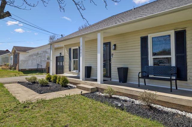 3408 Polly Dr, Clarksville, TN 37042