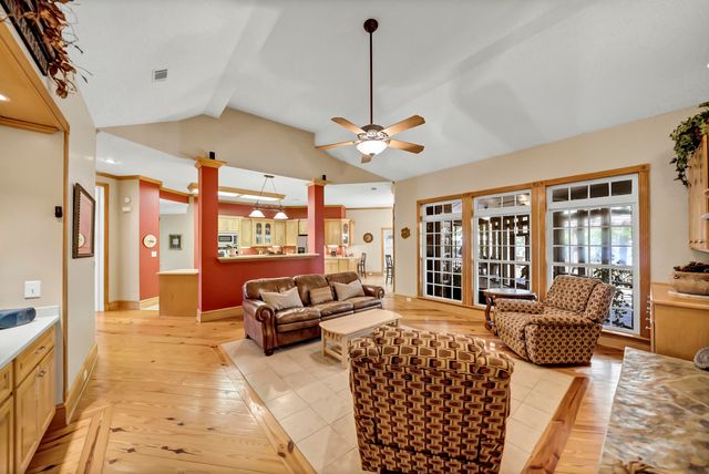 1584 Hutto Island Drive, Batesburg-leesville, SC 29070