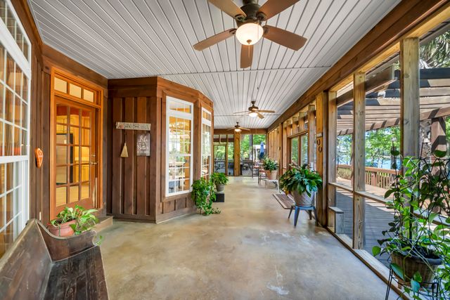 1584 Hutto Island Drive, Batesburg-leesville, SC 29070