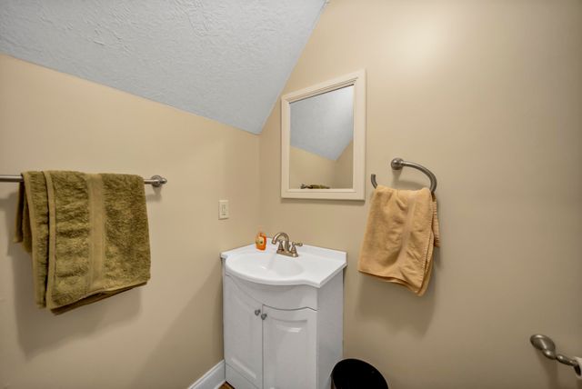 1584 Hutto Island Drive, Batesburg-leesville, SC 29070