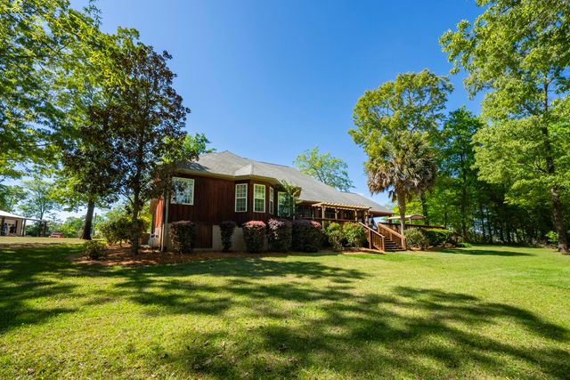 1584 Hutto Island Drive, Batesburg-leesville, SC 29070