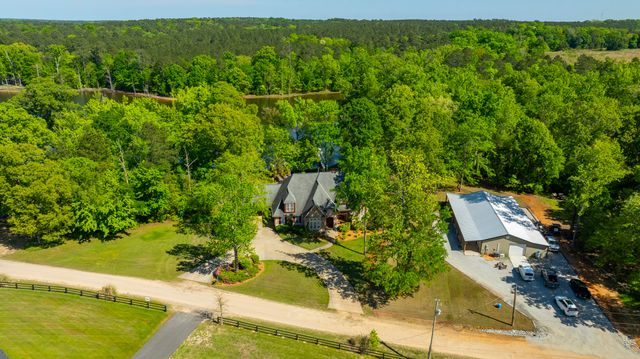 1584 Hutto Island Drive, Batesburg-leesville, SC 29070