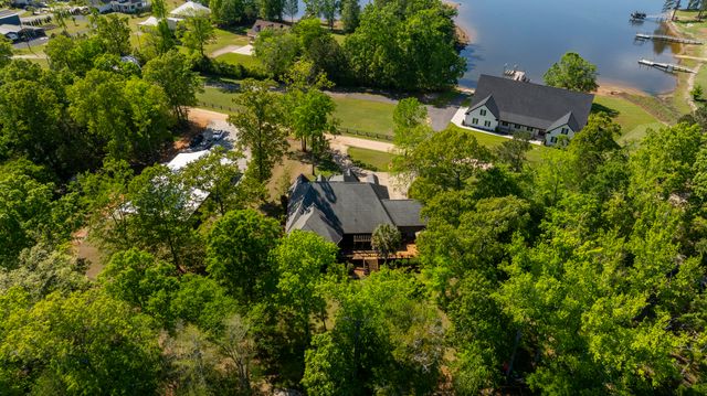 1584 Hutto Island Drive, Batesburg-leesville, SC 29070