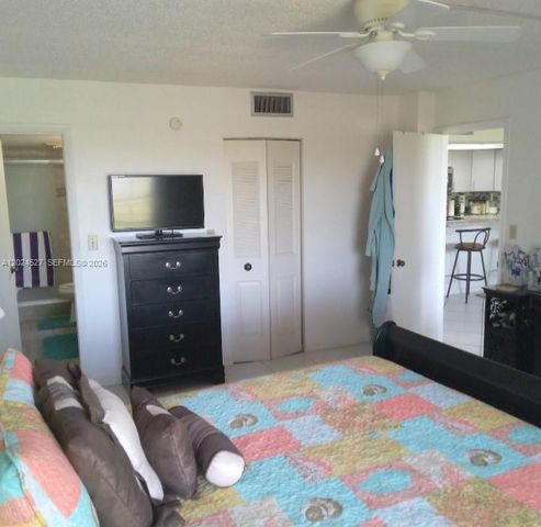 5570 NW 44th Street 507A, Lauderhill, FL 33319