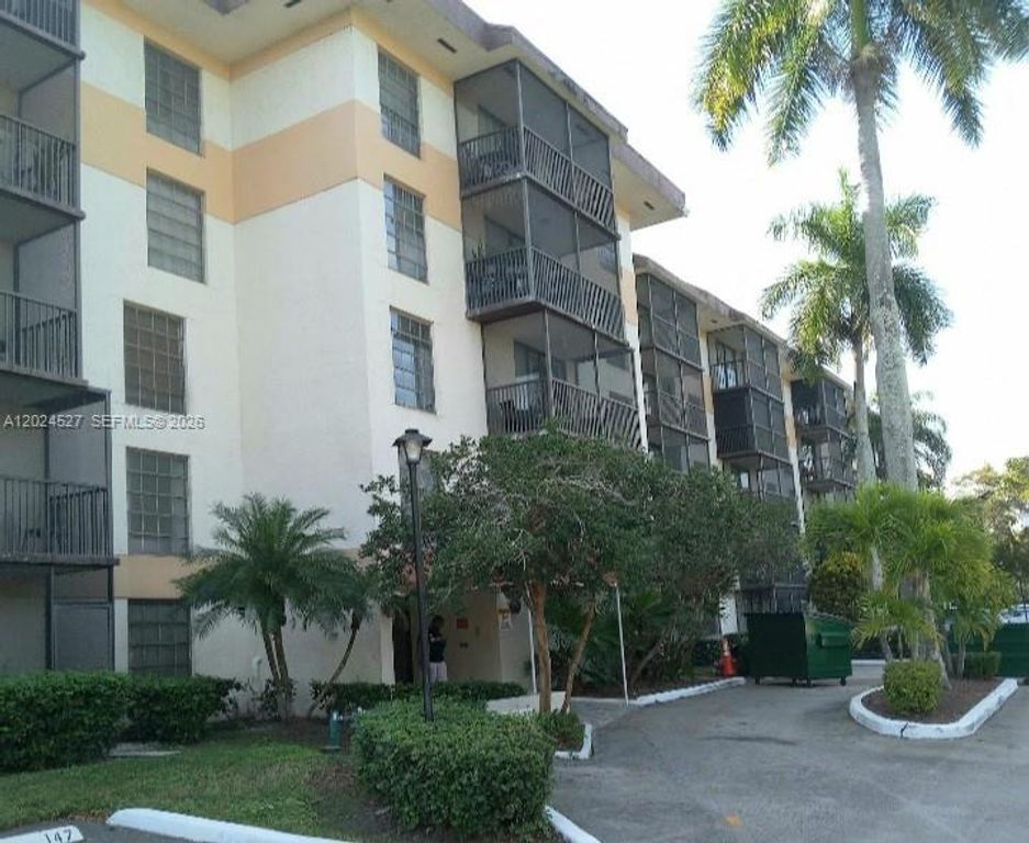 5570 NW 44th Street 507A, Lauderhill, FL 33319