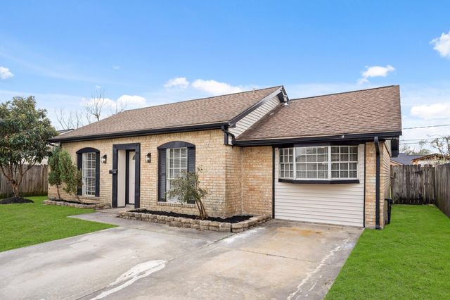 9231 Cobbleshire Drive, Houston, TX 77037