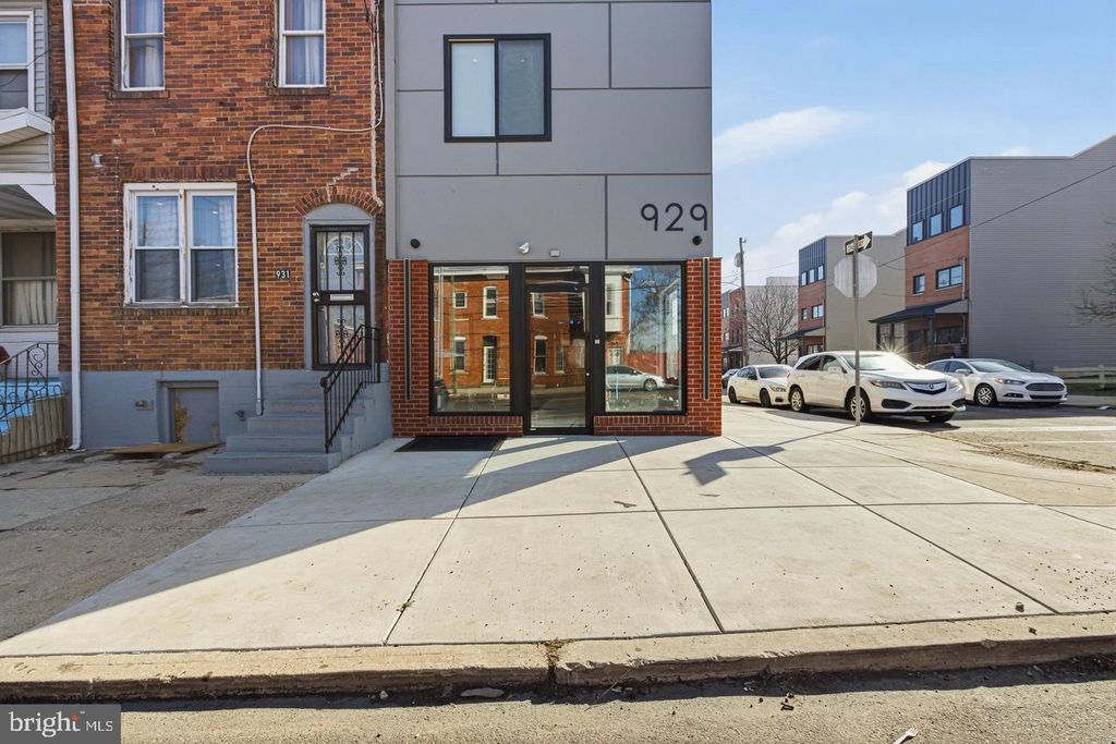 929 N 40TH ST, Philadelphia, PA 19104