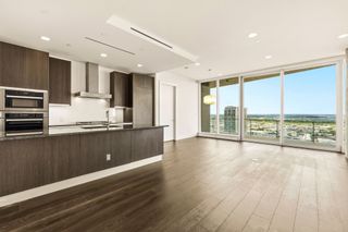 3130 N Harwood Street 2102, Dallas, TX 75201