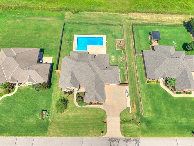 31877 Boomer Avenue, Norman, OK 73072