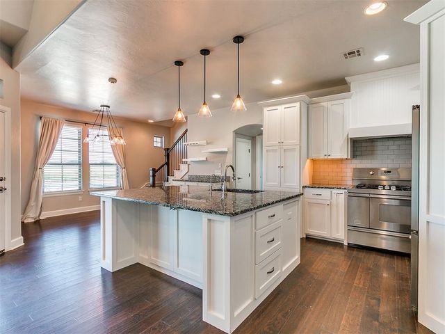 31877 Boomer Avenue, Norman, OK 73072