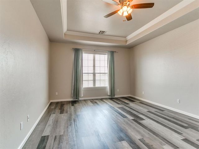 31877 Boomer Avenue, Norman, OK 73072