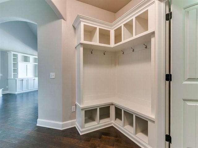 31877 Boomer Avenue, Norman, OK 73072