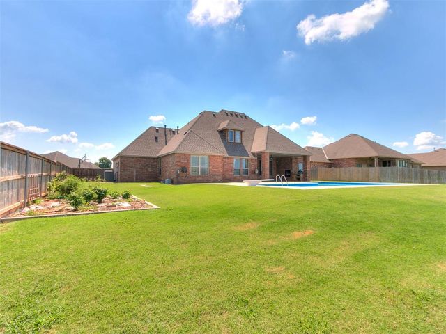 31877 Boomer Avenue, Norman, OK 73072