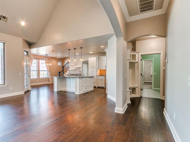 31877 Boomer Avenue, Norman, OK 73072