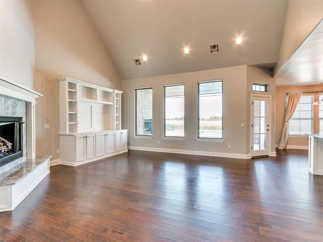 31877 Boomer Avenue, Norman, OK 73072