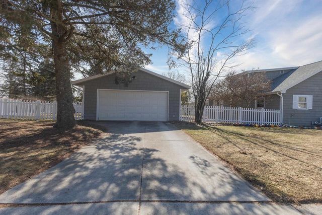 930 2ND STREET, Kiel, WI 53042