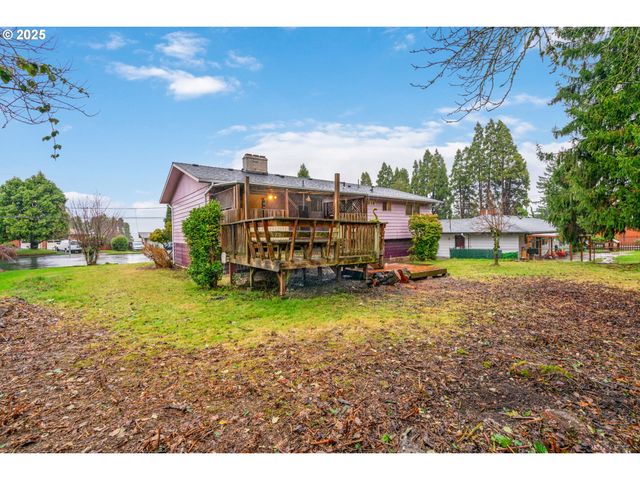 13122 Ne MORRIS Ct, Portland, OR 97230