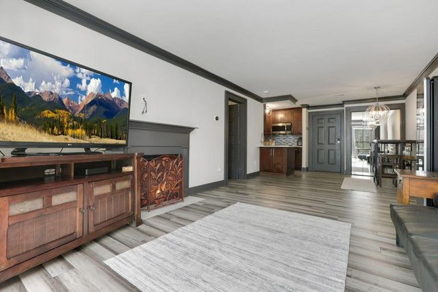 24212 Plantation Drive NE, Atlanta, GA 30324
