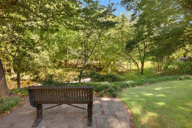 24212 Plantation Drive NE, Atlanta, GA 30324