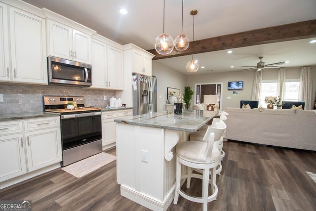 266 Glass Bridge Road, Lagrange, GA 30240