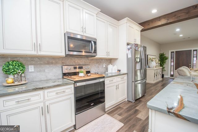 266 Glass Bridge Road, Lagrange, GA 30240