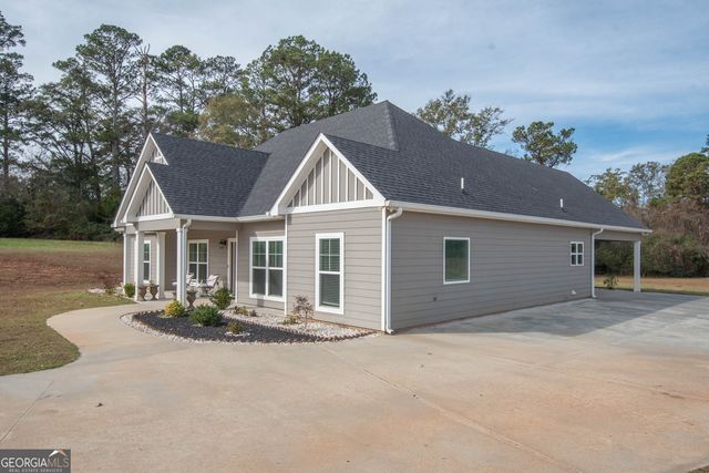 266 Glass Bridge Road, Lagrange, GA 30240