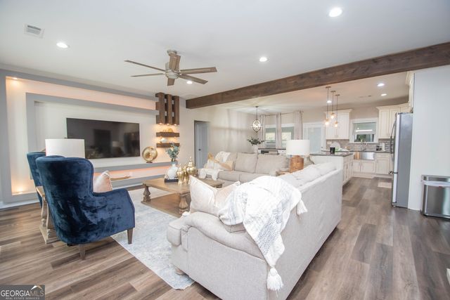 266 Glass Bridge Road, Lagrange, GA 30240