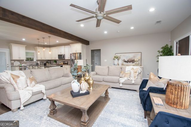 266 Glass Bridge Road, Lagrange, GA 30240