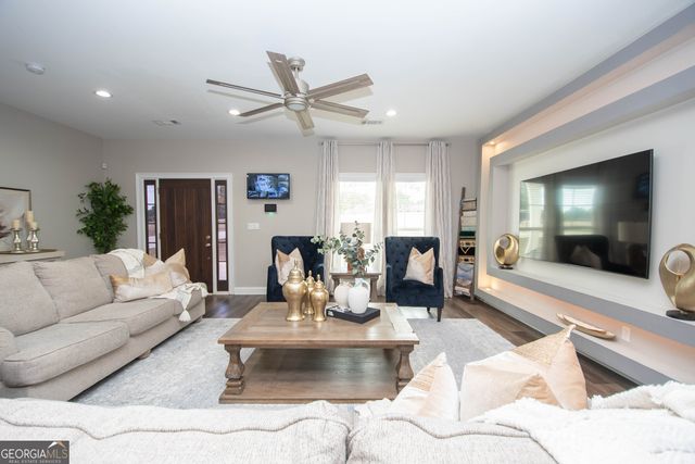 266 Glass Bridge Road, Lagrange, GA 30240