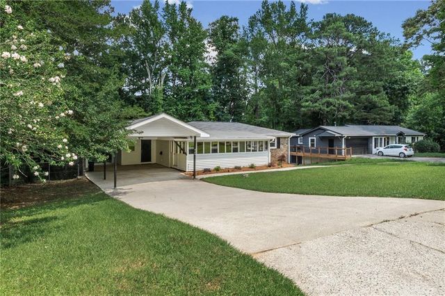 4144 Rocky Face Drive, Douglasville, GA 30135