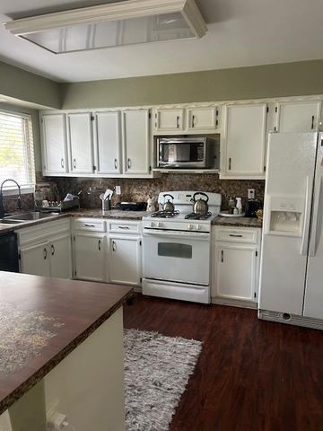 11912 Stout Oak TRL, Austin, TX 78750