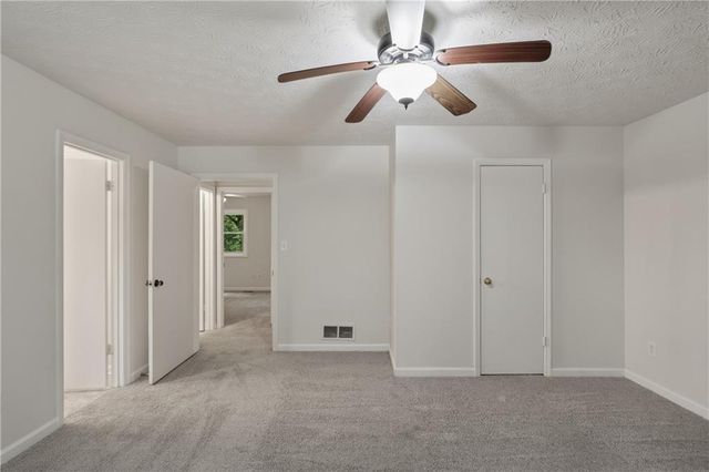 3242 Boulder Brook Drive, Lithonia, GA 30038