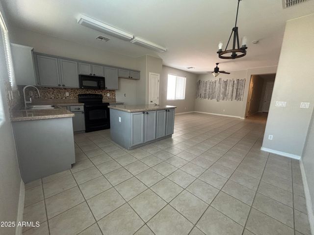 3942 E Claxton Avenue, Gilbert, AZ 85297