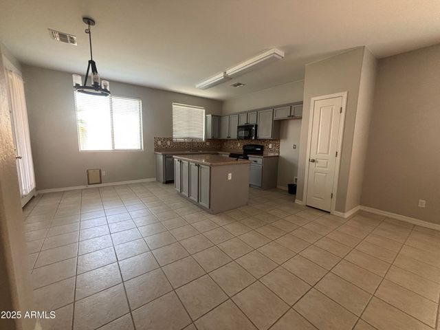 3942 E Claxton Avenue, Gilbert, AZ 85297