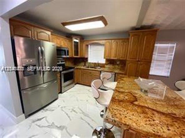 547 E 15th Street A, Hialeah, FL 33010