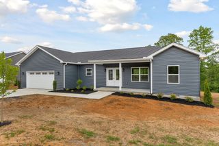 216 Johnson Chapel Rd, Sparta, TN 38583