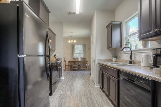 18 A R Kirk Road, Trinity, TX 75862