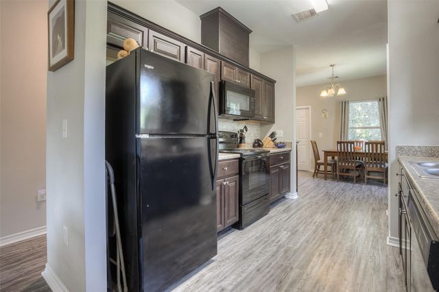 18 A R Kirk Road, Trinity, TX 75862