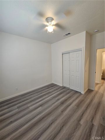 710 E. Whittier Ave, Hemet, CA 92543