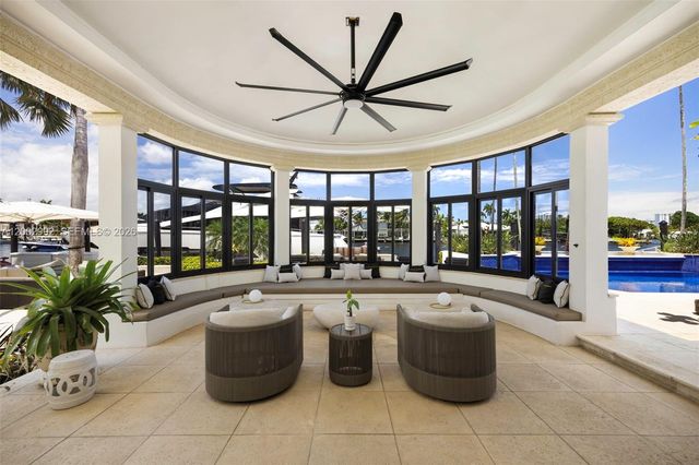 2300 Aqua Vista Boulevard, Fort Lauderdale, FL 33301