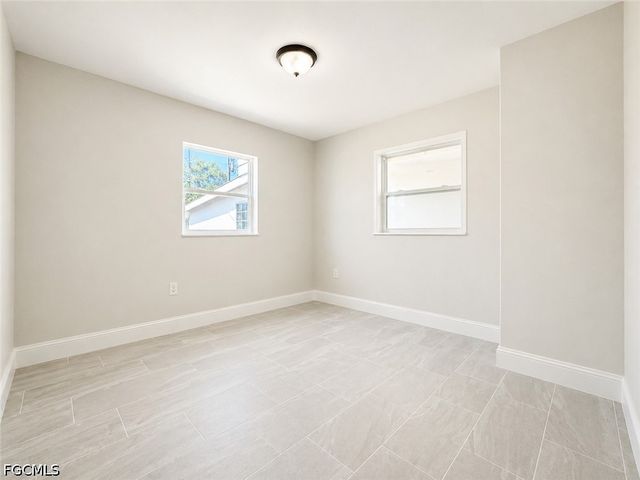 4426 Poinsettia ST, Fort Myers, FL 33905