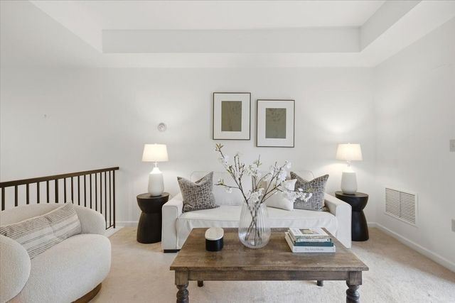 989 East St 115, Dedham, MA 02026