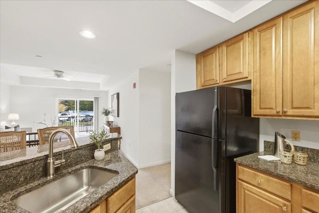 989 East St 115, Dedham, MA 02026