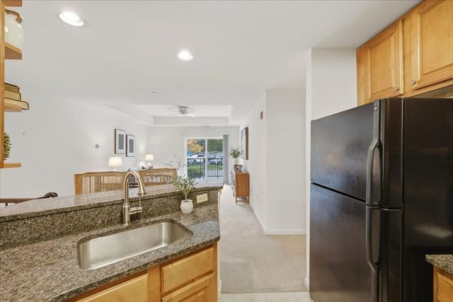 989 East St 115, Dedham, MA 02026