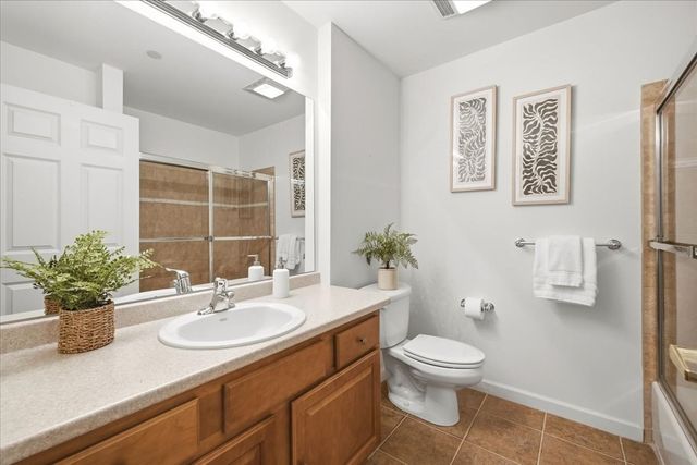 989 East St 115, Dedham, MA 02026
