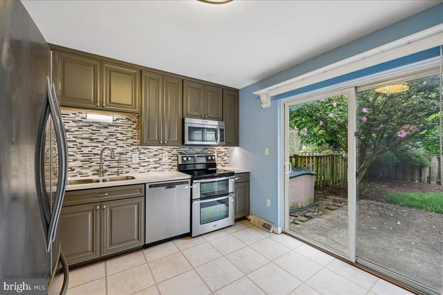19 RED KILN CT, Gaithersburg, MD 20878