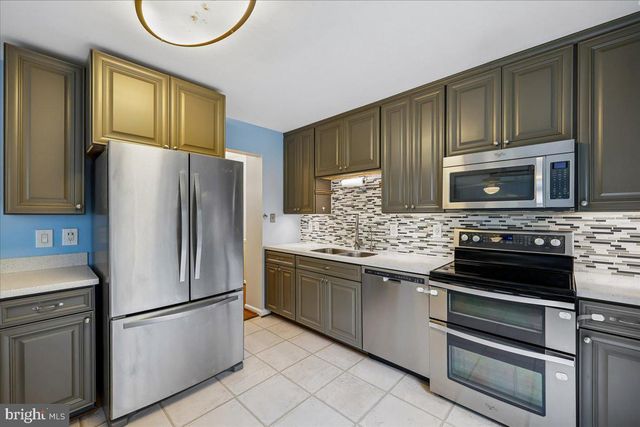 19 RED KILN CT, Gaithersburg, MD 20878