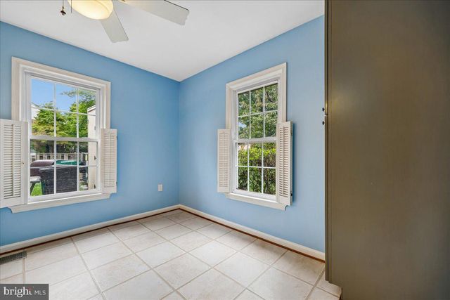 19 RED KILN CT, Gaithersburg, MD 20878