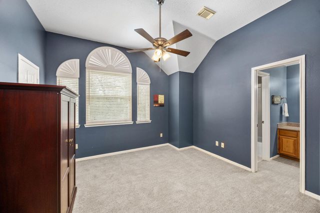 2800 Sandpebble Court, Seabrook, TX 77586