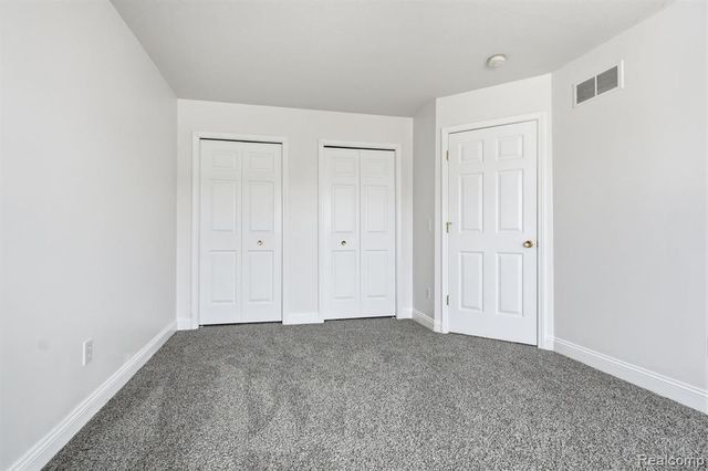 19270 Theresa Boulevard, Rockwood, MI 48173